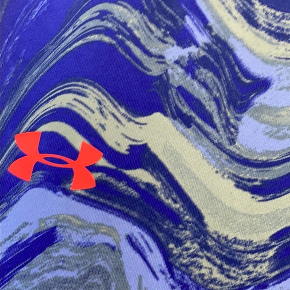 Under Armour YXL active wear Capri pants - Picture 3 of 6